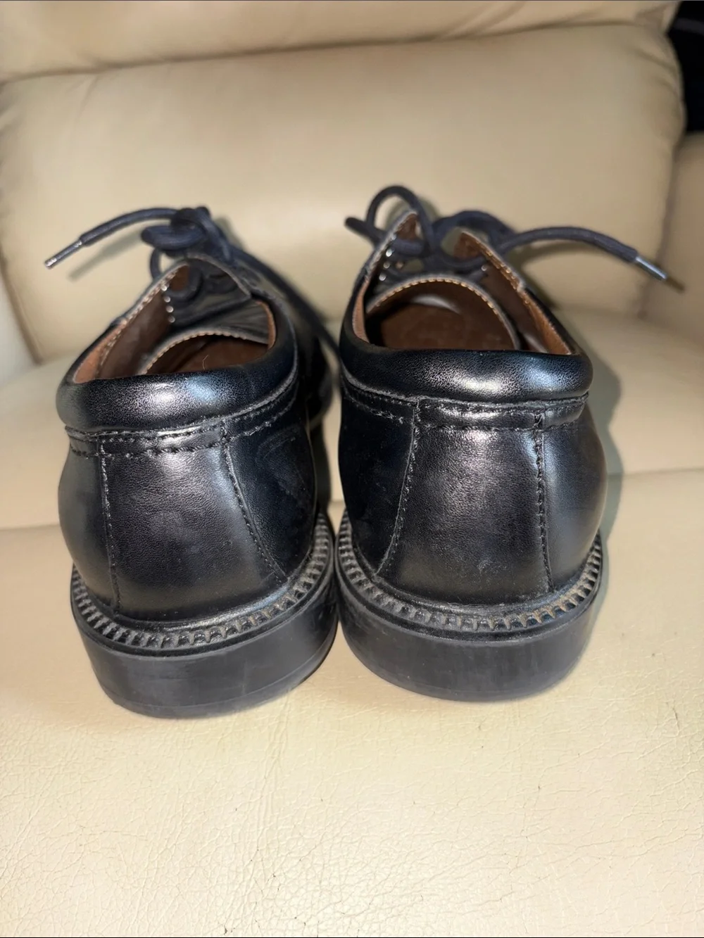 Dockers Men Gordon Cap Toe Dress Oxfords